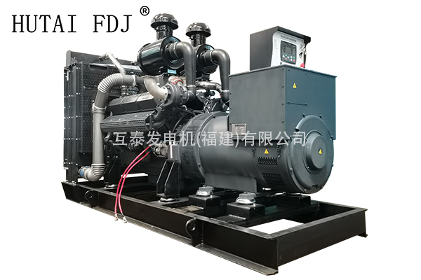 柴油發(fā)電機(jī)組400KW上柴動(dòng)力 500KVA互泰發(fā)電機(jī) The diesel generator team